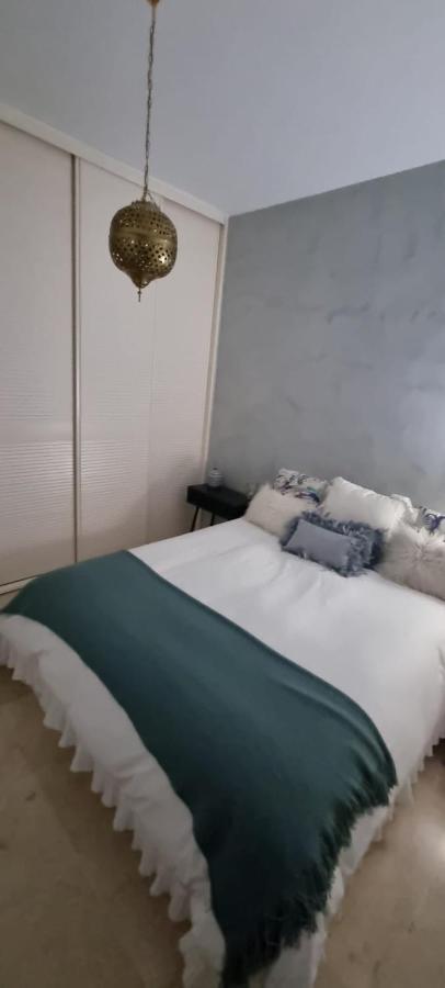 Апартаменты La Casita De La Puerta De Carmona Севилья Экстерьер фото